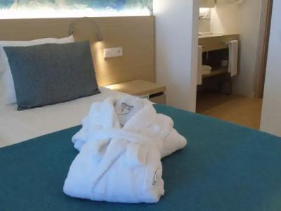 ApartFontanellas Playa - 52