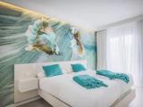 Family Suite with partial sea view