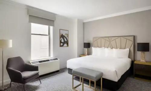 Martinique New York on Broadway, Curio Collection by Hilton - 29