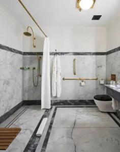 Holiday Inn Manhattan 6th Ave - Chelsea, an IHG - 19