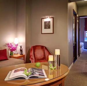 Giraffe by Library Collection - 3