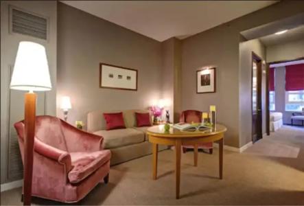 Giraffe by Library Collection - 51