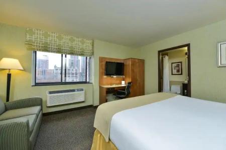 Holiday Inn Express Manhattan Midtown West, an IHG - 37