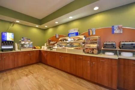 Holiday Inn Express Manhattan Midtown West, an IHG - 26