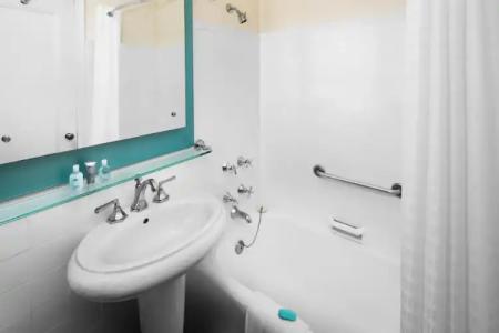 The New Yorker, A Wyndham - 25