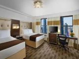 Metro Quadruple room with view