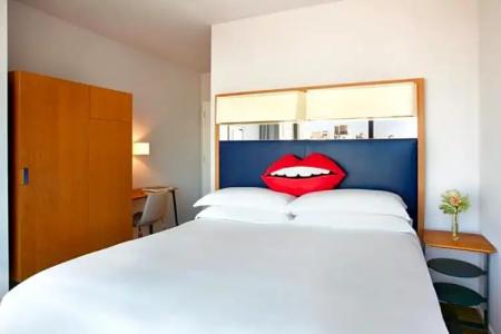 The Standard - East Village - 52