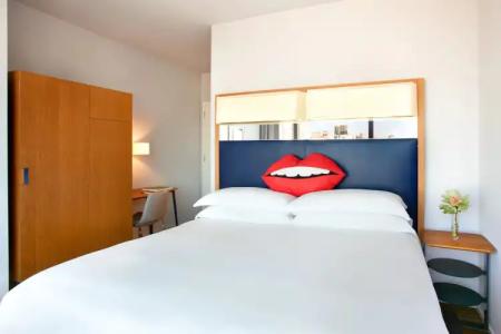 The Standard - East Village - 24