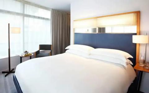 The Standard - East Village - 36