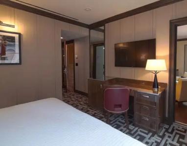 Iroquois New York Times Square - 83