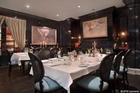 Iroquois New York Times Square - 18