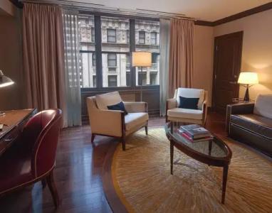 Iroquois New York Times Square - 85