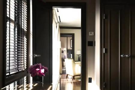 Iroquois New York Times Square - 32