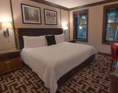 Iroquois New York Times Square - 43