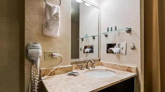 Best Western Queens Gold Coast - 46