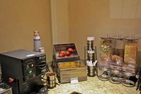 Best Western Queens Gold Coast - 13