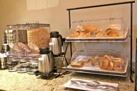 Best Western Queens Gold Coast - 14