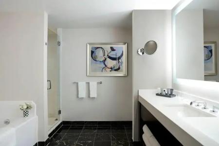 JW Marriott Essex House New York - 8