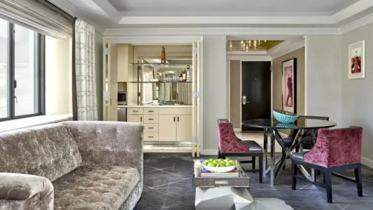 Loews Regency New York - 137