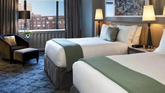 Loews Regency New York - 112