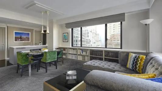 Loews Regency New York - 179