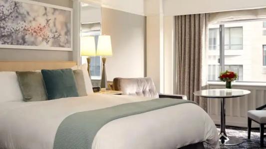 Loews Regency New York - 103