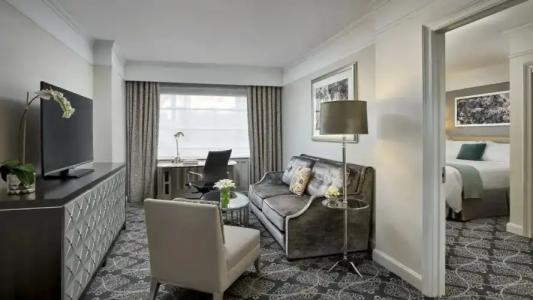 Loews Regency New York - 145