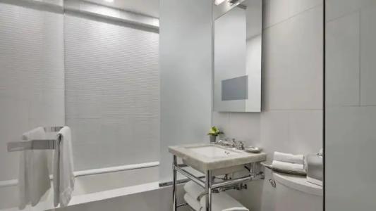 Loews Regency New York - 154