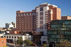 Sheraton LaGuardia East Hotel, Queens