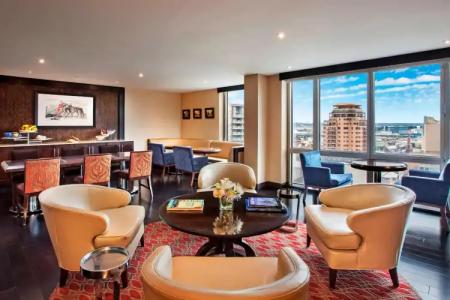 Sheraton LaGuardia East - 38