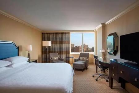 Sheraton LaGuardia East - 33