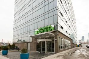 Wyndham Garden Long Island City, Queens