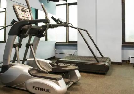 Washington Square - 16