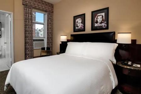 Washington Square - 3