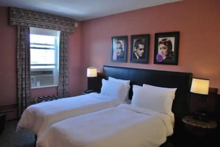 Washington Square - 26