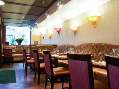 Washington Square - 19