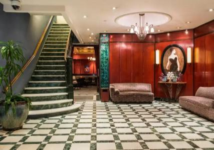 Washington Square - 11