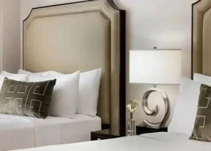 Omni Berkshire Place - 51