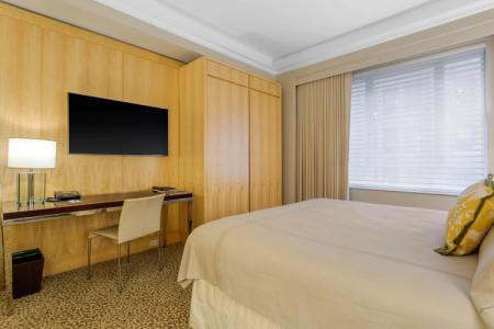 Omni Berkshire Place - 33