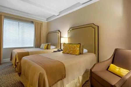 Omni Berkshire Place - 86