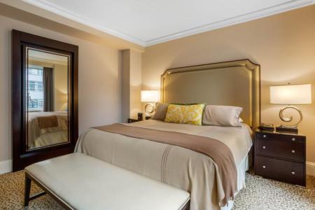 Omni Berkshire Place - 5