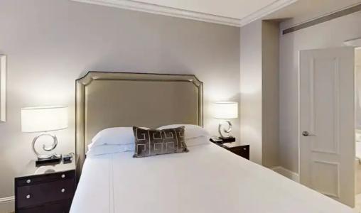 Omni Berkshire Place - 100