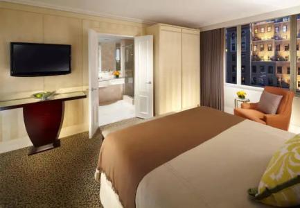 Omni Berkshire Place - 44