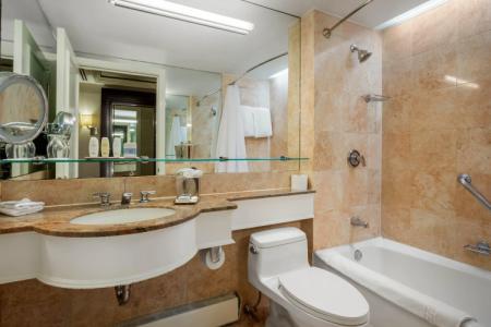 Omni Berkshire Place - 10