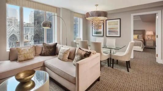 Omni Berkshire Place - 7