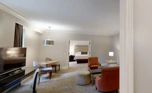 Omni Berkshire Place - 103