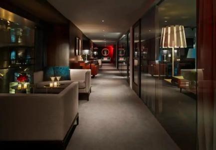 Paramount Times Square - 25