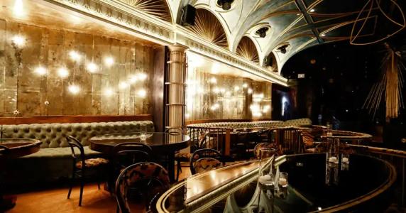 Paramount Times Square - 14