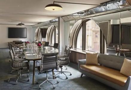 Paramount Times Square - 6