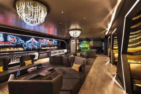 W New York - Times Square - 15